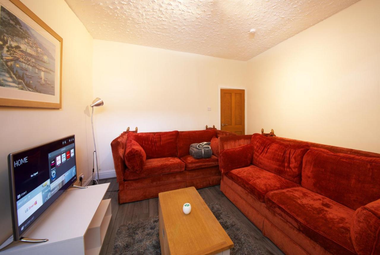 Crystal House 10Min To Manchester City Centre Ideal For Work And Leisure Exterior photo